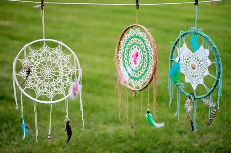 Atrapasueños caseros DIY tutorial atrapasueños dreamcatcher ganchillo aro plumas
