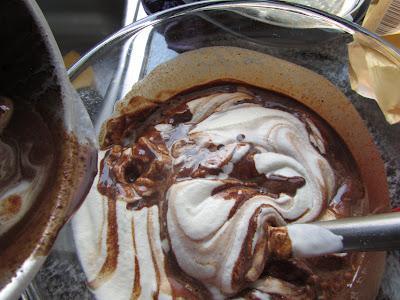 Tarta de chocolate y Coca-Cola