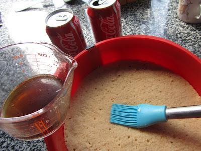 Tarta de chocolate y Coca-Cola