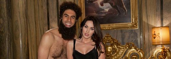 Sacha Baron Cohen y Megan Fox