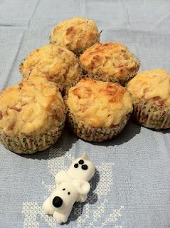 MUFFINS DE JAMÓN Y QUESO