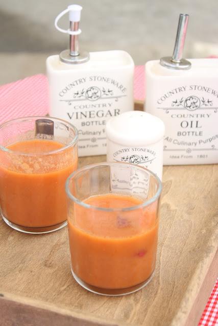 Summer Drinks -Gazpacho de frambuesa