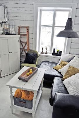 Mesas Ratonas Rusticas