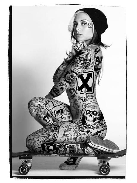 Pretty Girls, Skates & Tattos :: Pin-ups de Mike Giant  