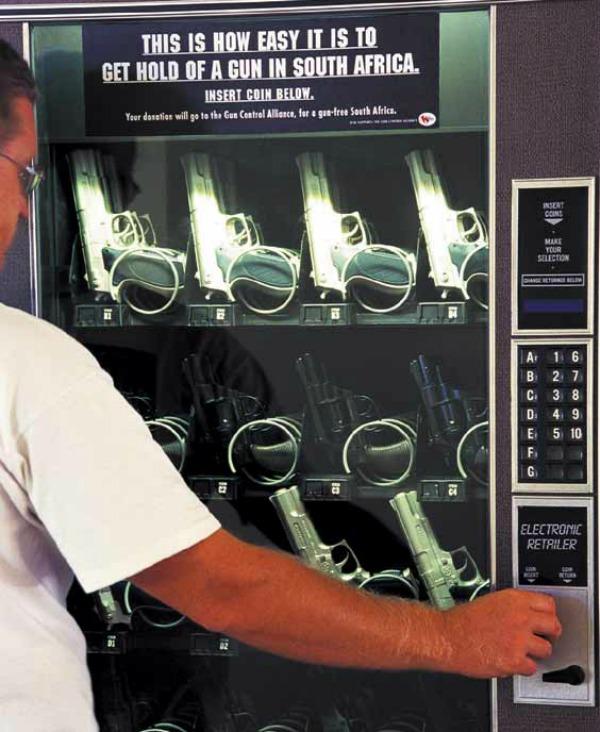 12 máquinas expendedoras creativas utilizadas en publicidad