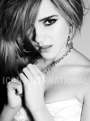 ¿Emma Watson en 50 Sombras de Grey?