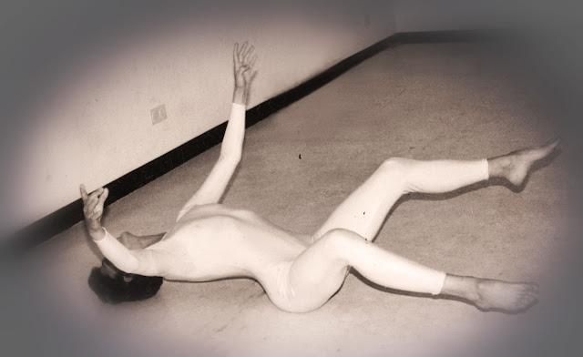 EL RESURGIR DE ÍCARO -  fotografías 1 y 2