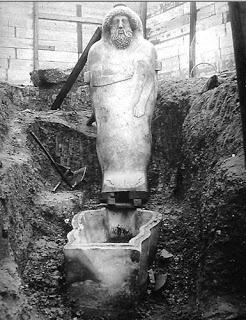 El Cádiz fenicio y sus sarcófagos en la literatura El Cádiz fenicio y sus sarcófagos en la literatura