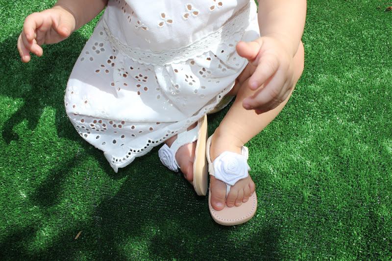 Nice white dress and lovely Cuquito shoes...