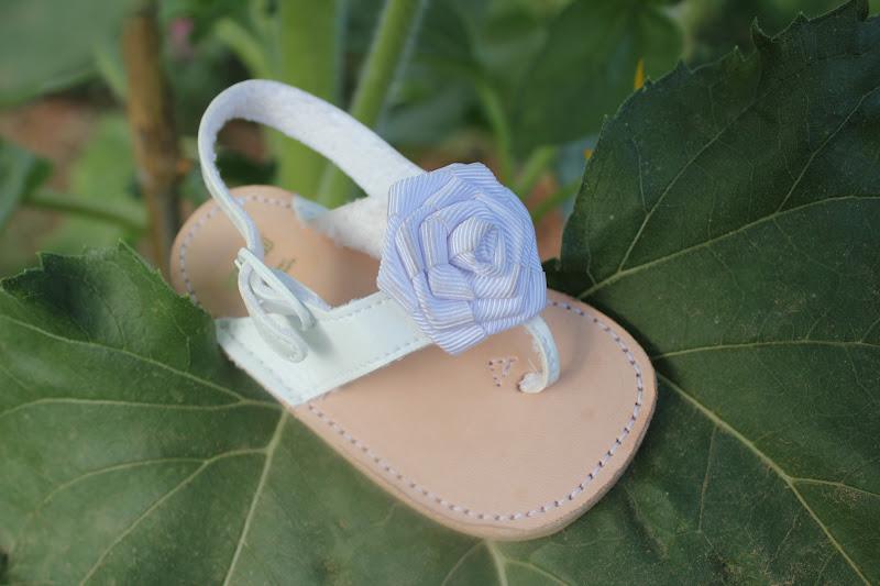 Nice white dress and lovely Cuquito shoes...