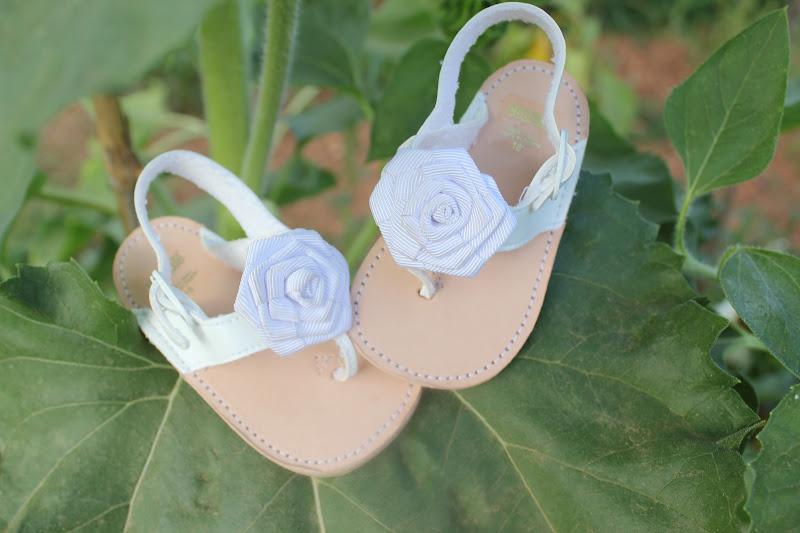 Nice white dress and lovely Cuquito shoes...