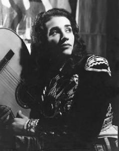 Chavela Vargas en conciertoCon permiso de la autora: Dra ...