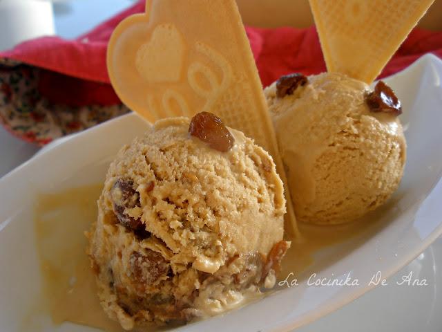 Helado de ron con pasas