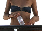 Olivia Palermo yate Valentino Formentera. Consigue bikini vestido