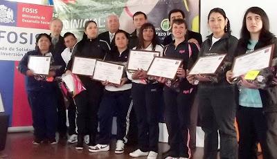 MUJERES CHILENAS OBTIENEN TÍTULO DE ARBITRO EN LA CARCEL