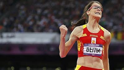 Ruth Beitia se queda sin medalla tras el mejor día de Barrett y Shkolina