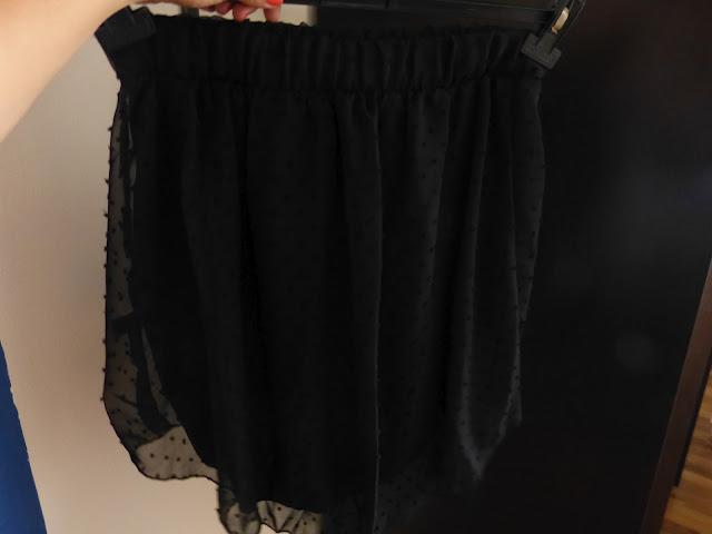 CANELA STYLE sortea una Falda Asímetrica Stradivarius