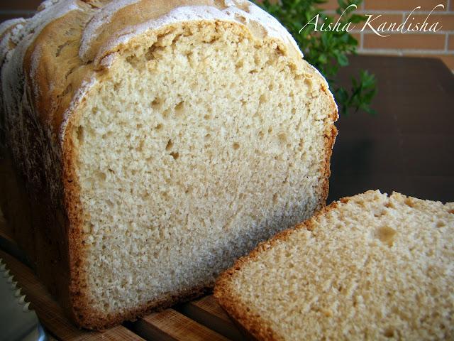 PAN DE AVENA. COMENZANDO A TRABAJAR CON NUESTRA PANIFICADORA.