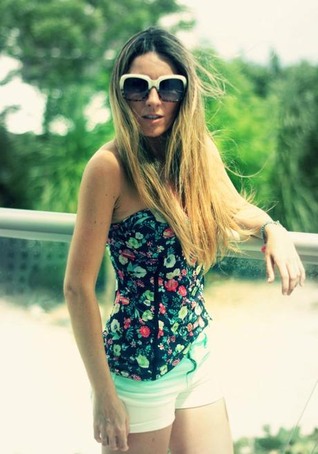 Fashion blog Mexico / Blog de moda Mexico: summer outfit with ombre shorts by Mónica Sors
