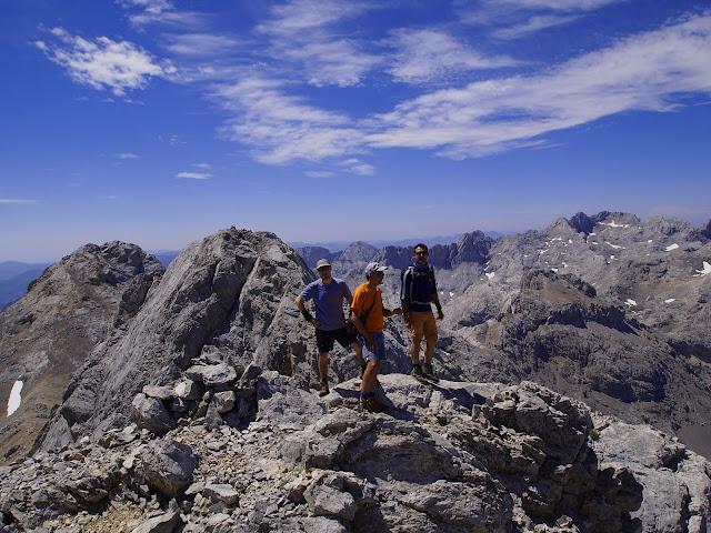 ruta circular al urriellu