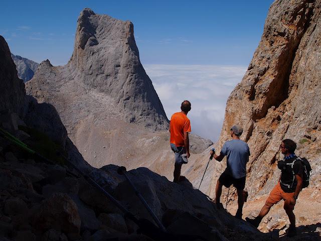 ruta circular al urriellu