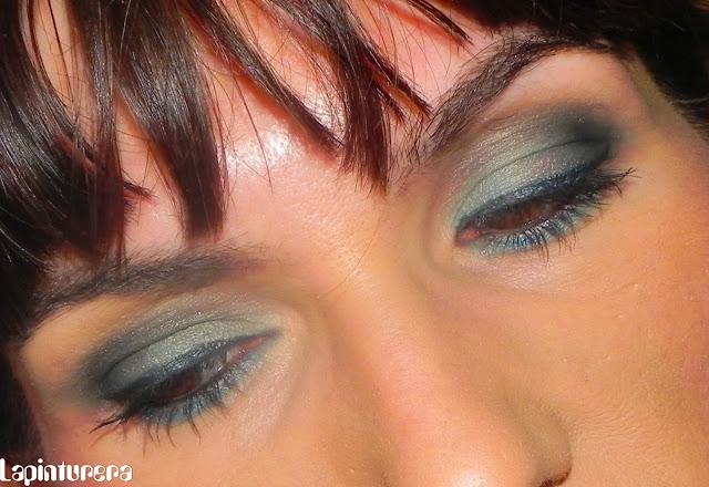 Conjuntando: turquesa para darle vida al gris