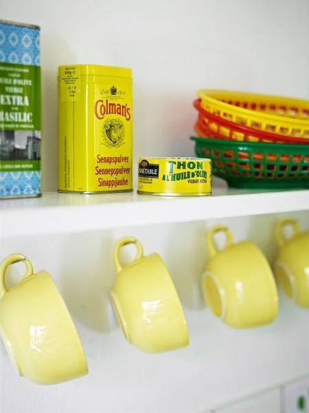 Vacaciones a todo color estilo nórdico blog estilo nórdico diseño de interiores decorar casas decoración romántica decoración escandinava decoración en colores vibrantes decoración en blanco decoración en amarillo y rosa decoración de interiores deco blog cabaña de vaciones sueca blog interiores blog decoración sueca blog decoración nórdica blog de interiorismo 