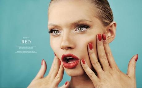 BEAUTY TIPS: El rojo fuego de 12 Magazine Model: Martina Dimitrova Photographer: Vasil Germanov Beauty Red Beauty Editorial eye liner cat eye red lips red manicure nails