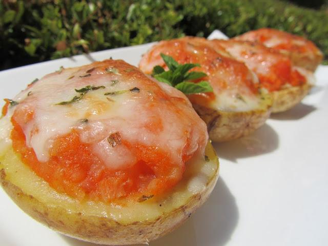 Patatas rellenas de pizza