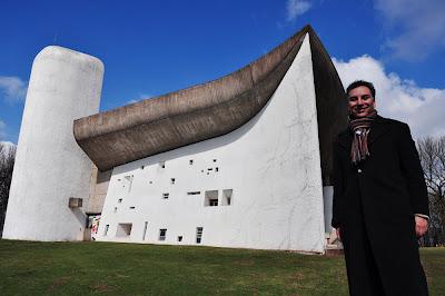 LE CORBUSIER: CAPILLA DE NOTRE DAME DU HAUT, RONCHAMP (II)