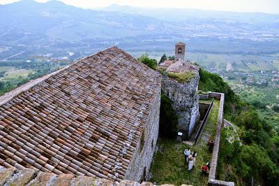 UNA MIRADA A VERUCCHIO, ITALIA