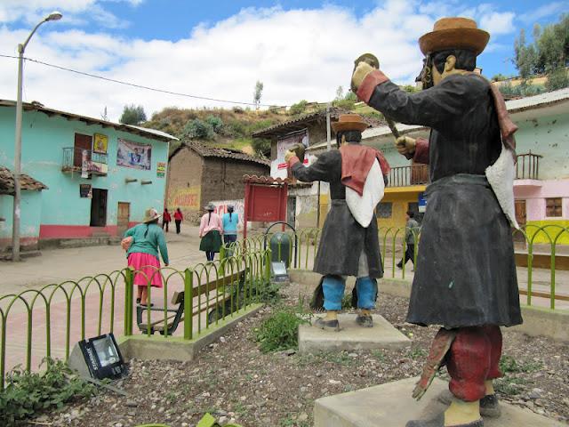 Crónicas Mochileras en Conchucos: Hacia la catarata María Jiray de Huari