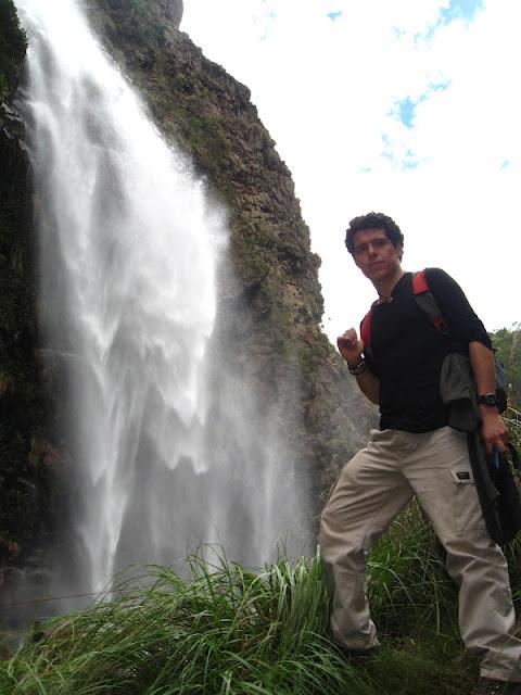 Crónicas Mochileras en Conchucos: Hacia la catarata María Jiray de Huari