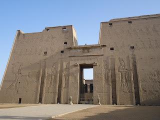Templo de Horus, en Edfu, Egipto. Dondeviajo.com.ar