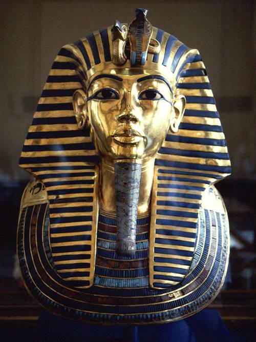 Máscara funeraria de Tutankhamon, Museo del Cairo