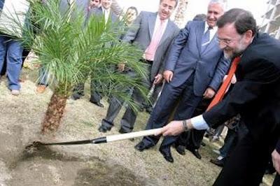 El PP da la cara en las corridas y teme los incendios.