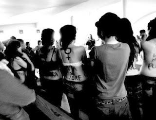 Nosotras. Las mujeres.