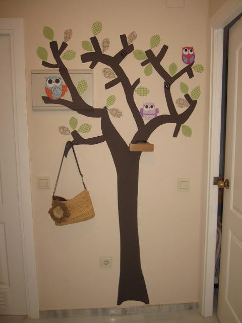 El árbol perchero de Antonio y Pilar terminado