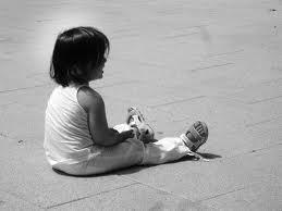 ¿A que edad se les puede mandar solos a la calle?