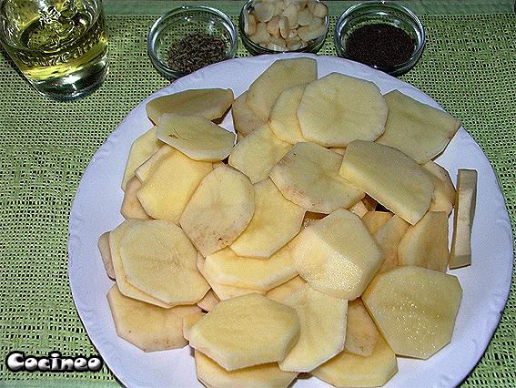 Papas al ajillo