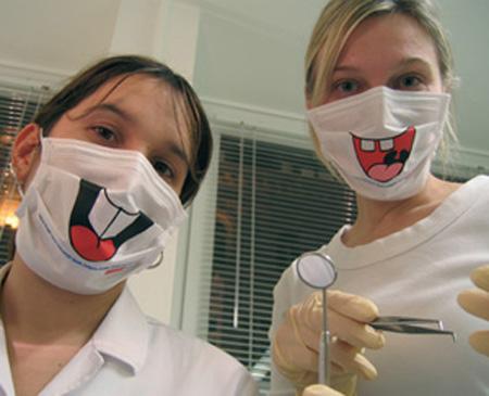 Tapabocas divertidos para dentistas
