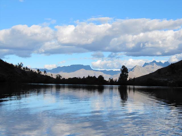 Crónicas mochileras en Conchucos: Hacia la laguna Purhuay de Huari