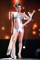 Prohíben el uso del bikini a las concursantes a Miss Italia.