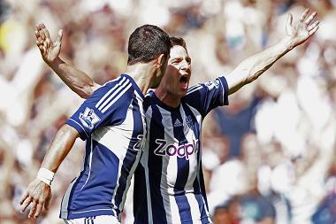 Football – West Bromwich Albion v Liverpool – Barclays Premier League – The Hawthorns – 18/8/12 Zoltan Gera (R) celebrates scoring the first goal for West Brom