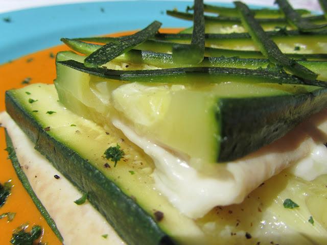 San jacobos de calabacín con salsa marinera