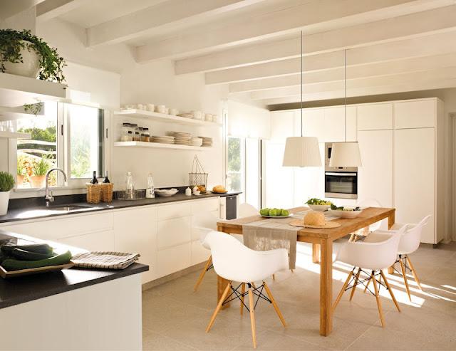 Inspirada en la naturaleza   /   Inspired by nature