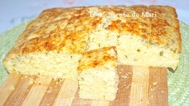 PAN DE MAÍZ CON CEBOLLINO Y PARMESANO