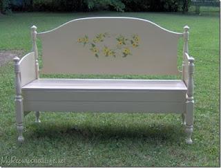 Tienes unos espaldares de cama que no usas reciclalos y conviertelos en bancos