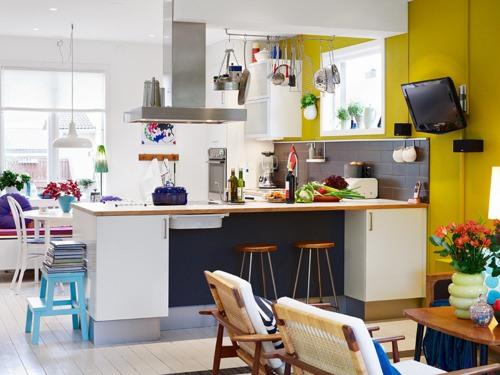 BEKVÄM, EL TABURETE VERSÁTIL