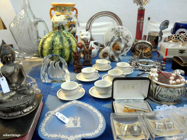 Penúltimo mercado al lado del mar